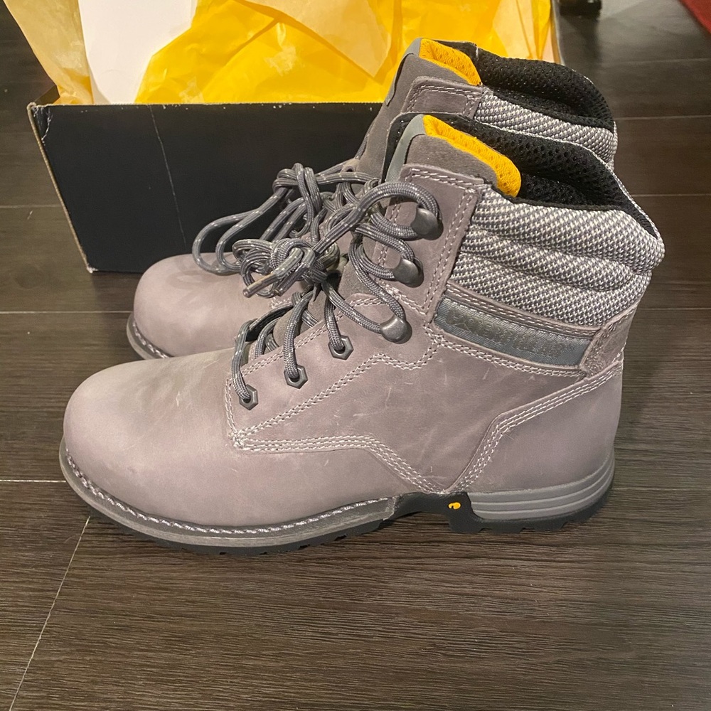 RE-LISTING: CAT 6” Paisley Steel-toes